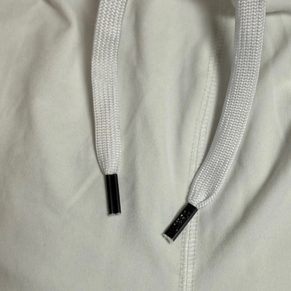 Feat Clothing Men’s Roam Performance Shorts in White  Size Large